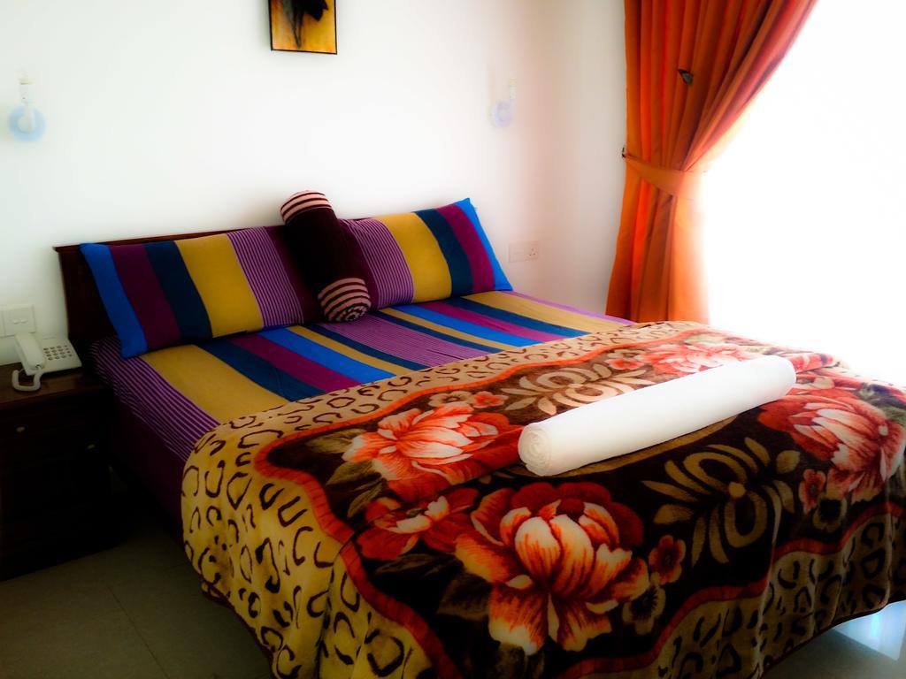 Yoho Toppass Breeze Hotel Nuwara Eliya Esterno foto