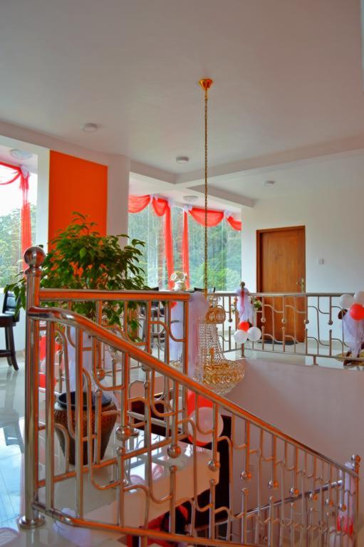 Yoho Toppass Breeze Hotel Nuwara Eliya Esterno foto