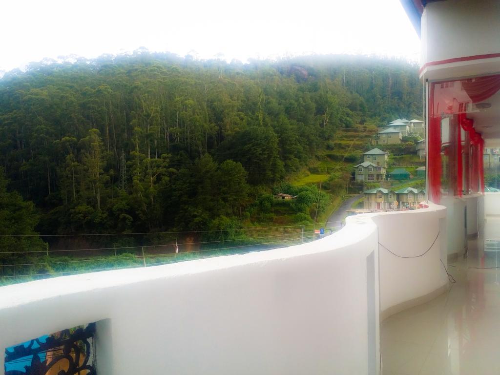 Yoho Toppass Breeze Hotel Nuwara Eliya Esterno foto
