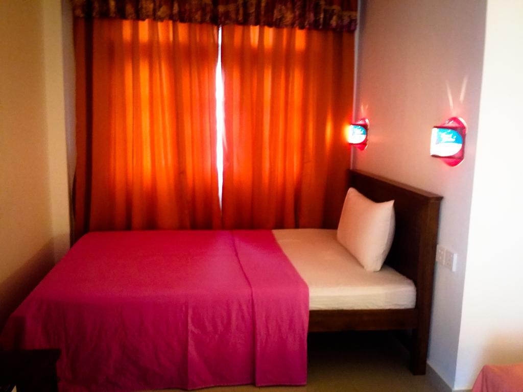 Yoho Toppass Breeze Hotel Nuwara Eliya Esterno foto