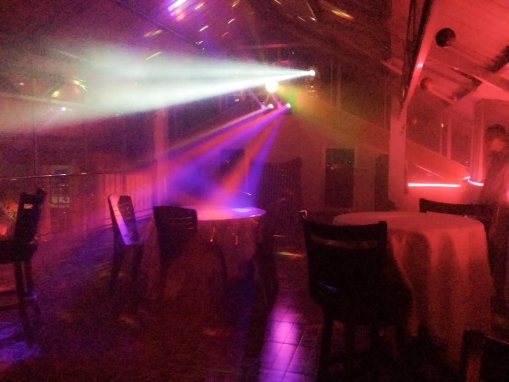 Yoho Toppass Breeze Hotel Nuwara Eliya Esterno foto
