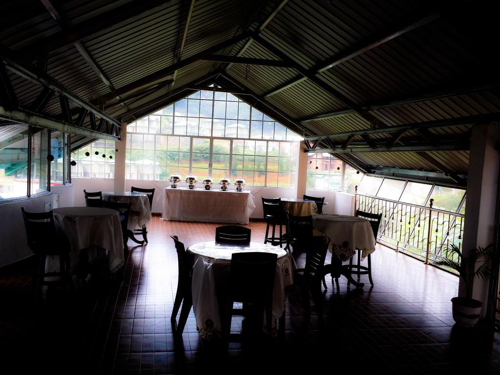 Yoho Toppass Breeze Hotel Nuwara Eliya Esterno foto
